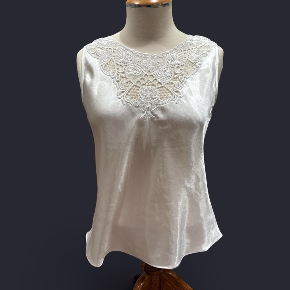 Elegant White Lace Blouse